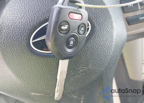 2014 Subaru Outback 2.5I Limited z USA, uszkodzony, nr VIN 4S4BRBLC7E3309899